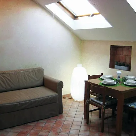 Casa Vacanze Spino Apartment *